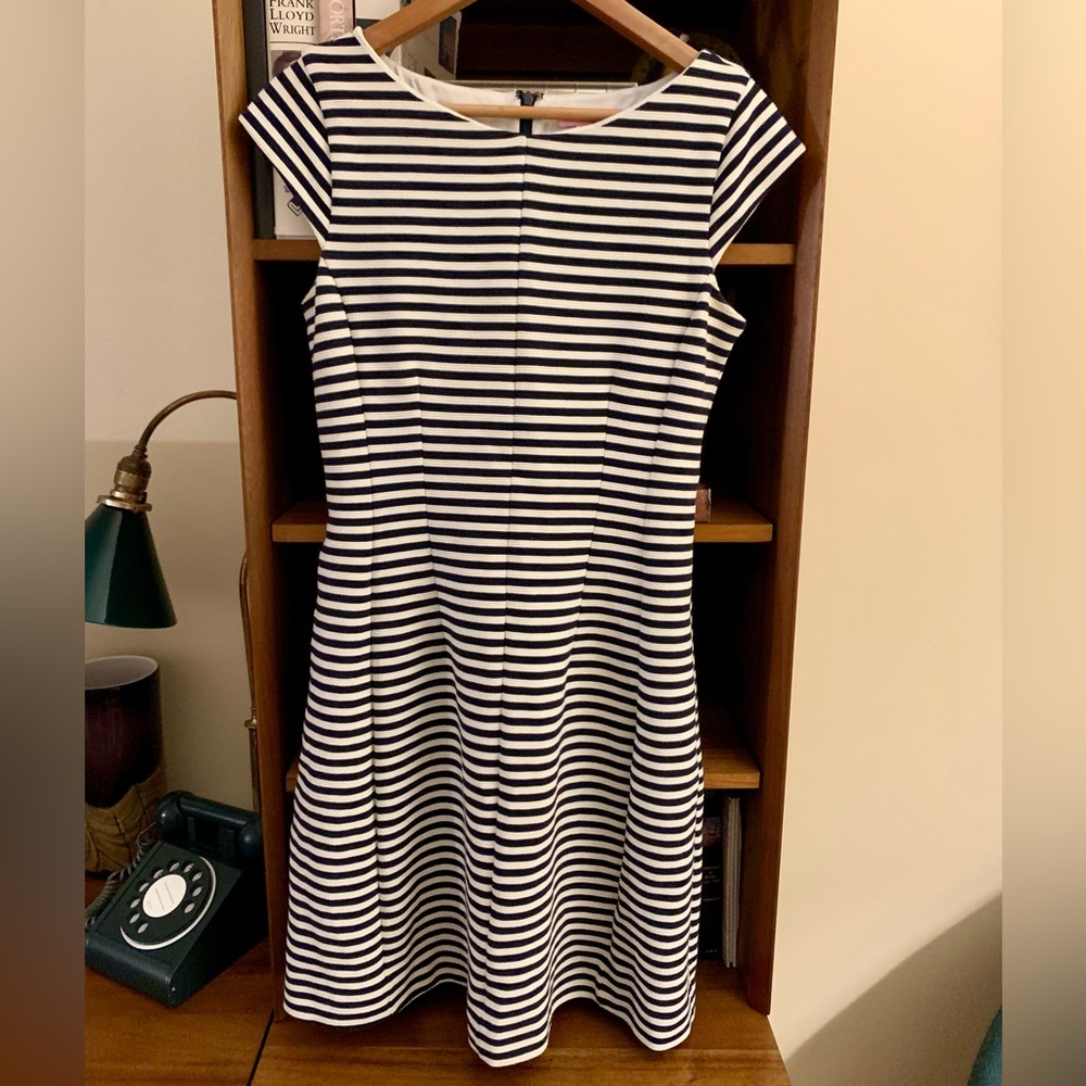 Lilly Pulitzer Briella Ottoman Blue/White Striped Dress M